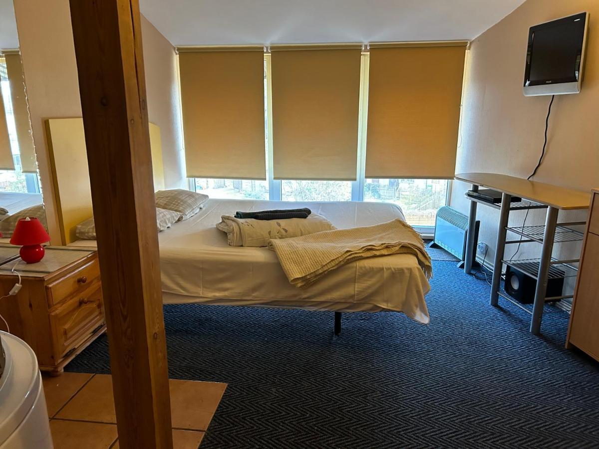 Easy Stay Apartments Рига Екстер'єр фото